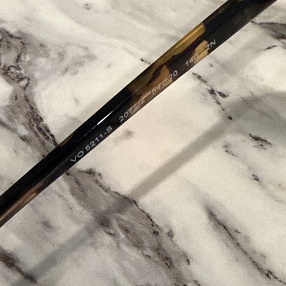 Gigi Hadid for Vogue Sunglasses VO5211 S Cat Eye Brown/Tortoise Shell 54 20 140 - Picture 7 of 7